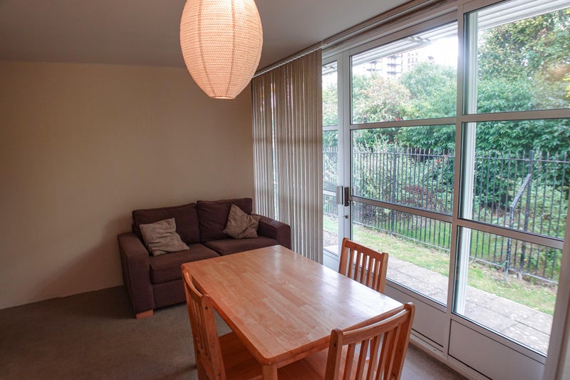 Double room in Pointoon Dock