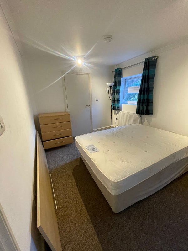 Ensuite room in Angel/Dalston