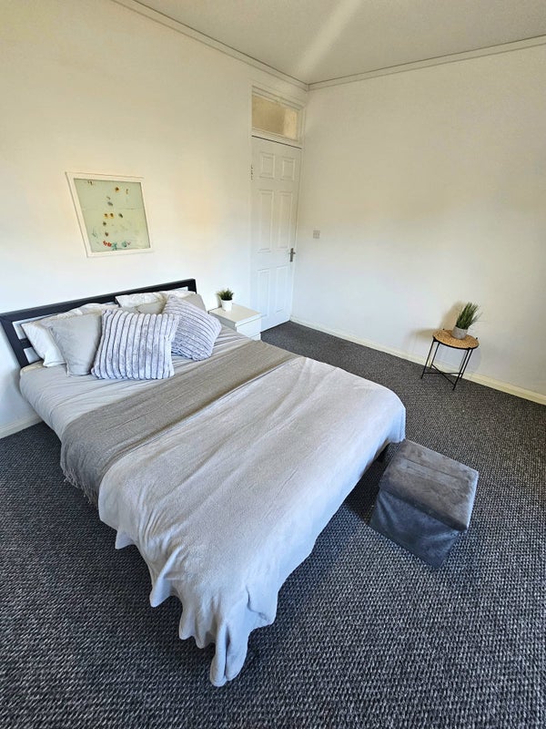 Double room near Bow/Mile End