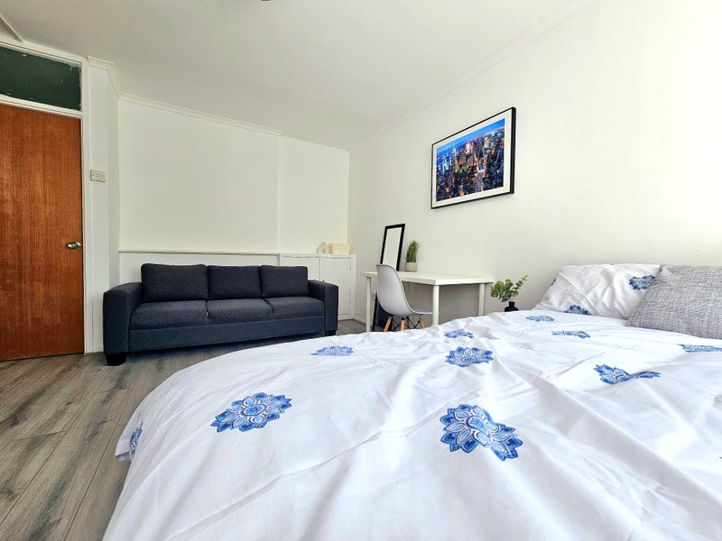 Double room in Aldgate