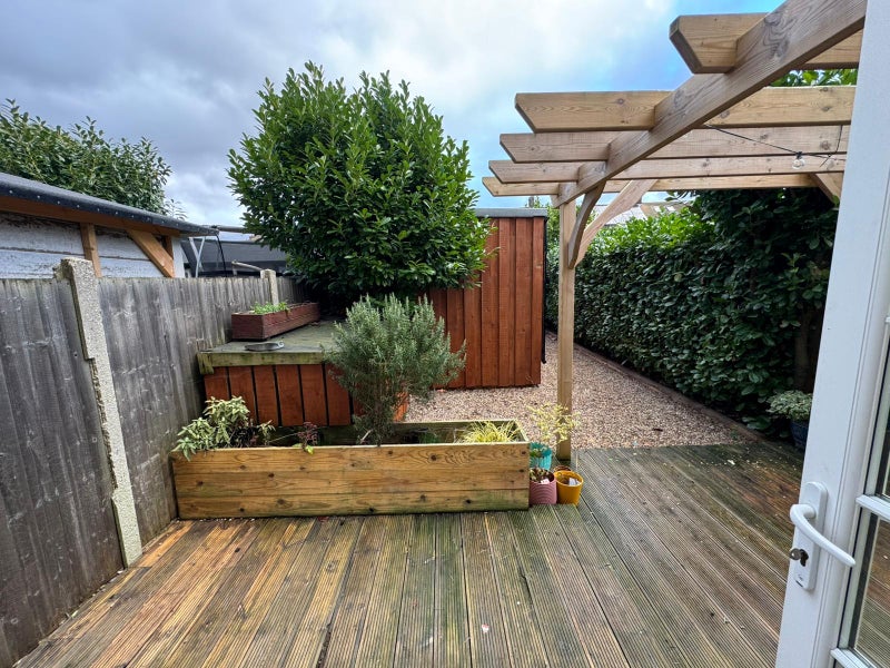 *Modern 4 Bedroom House in Rainham Avail Now RM13
