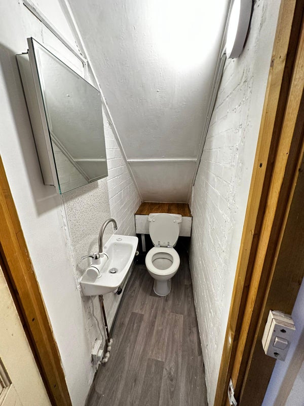 Lovely Single Bedroom Located in Kidbrooke SE3