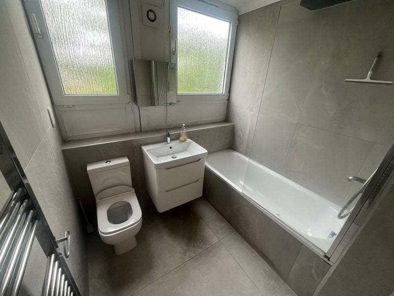 Modern Single Bedroom Located in Langdon Park E14