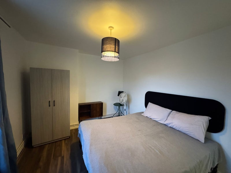 Double Bedroom Available in Bethnal Green