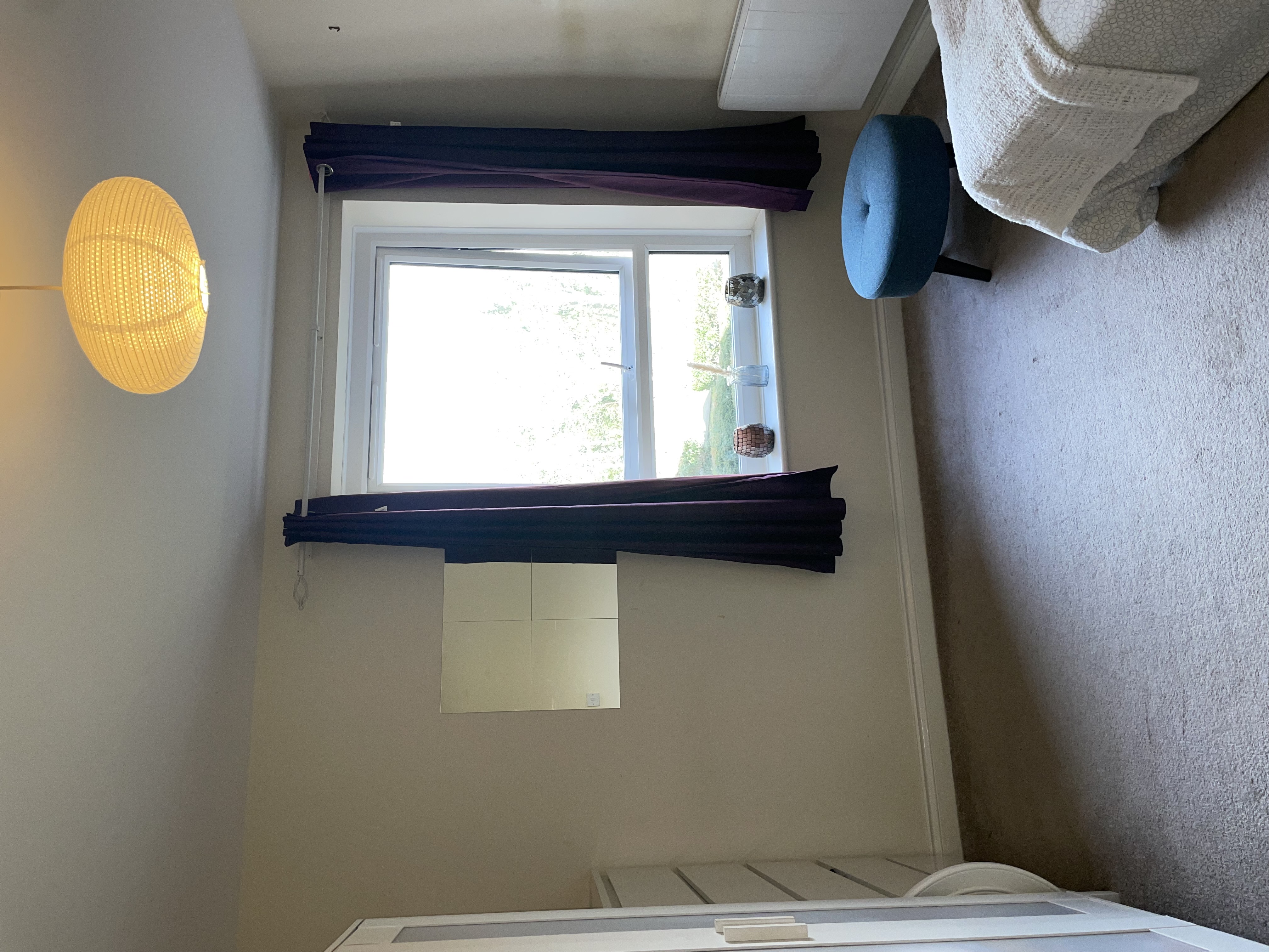 Two bright rooms available 