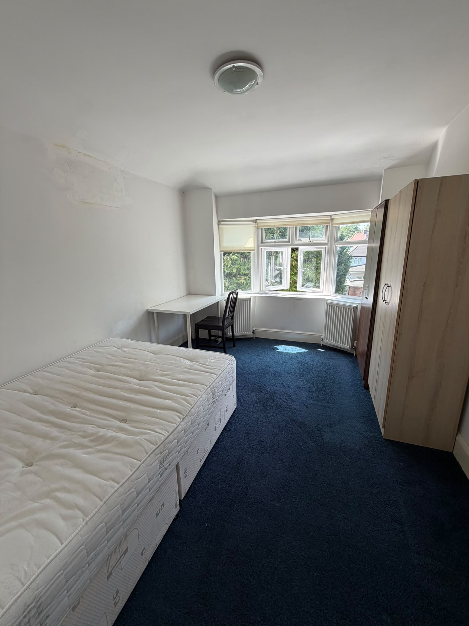 ✨ Comfortable Double Room Now_Book your visit 🌟