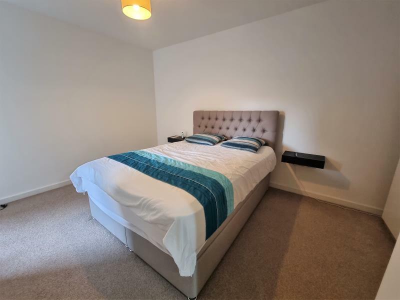 Whole one bedroom apartment 