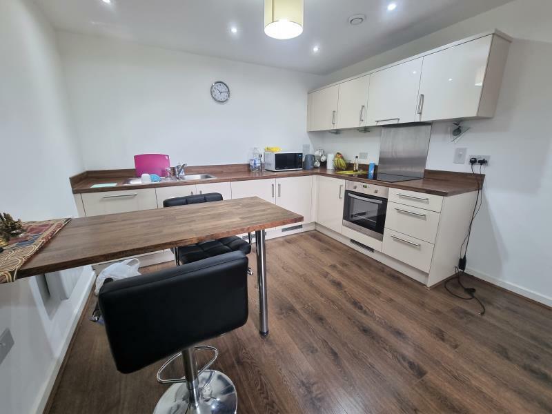 Whole one bedroom apartment 