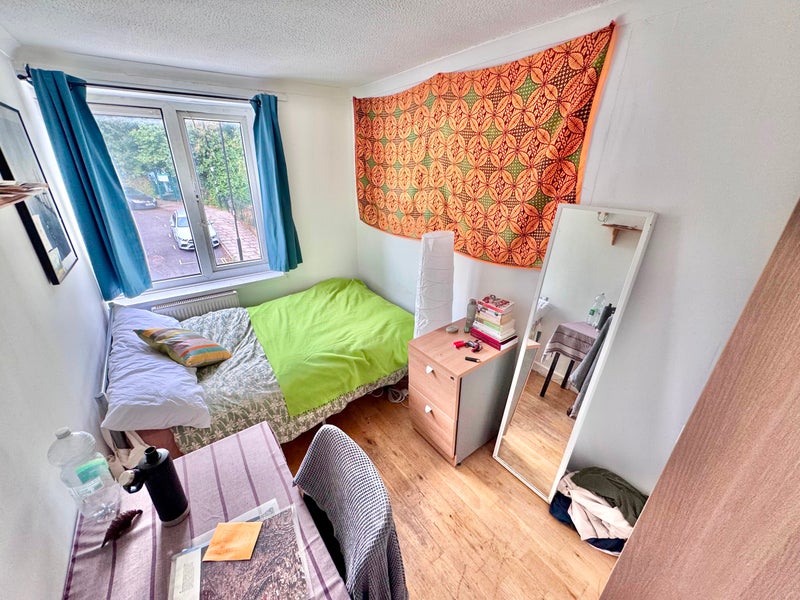 🌟 Beautiful Double Room Available in N7