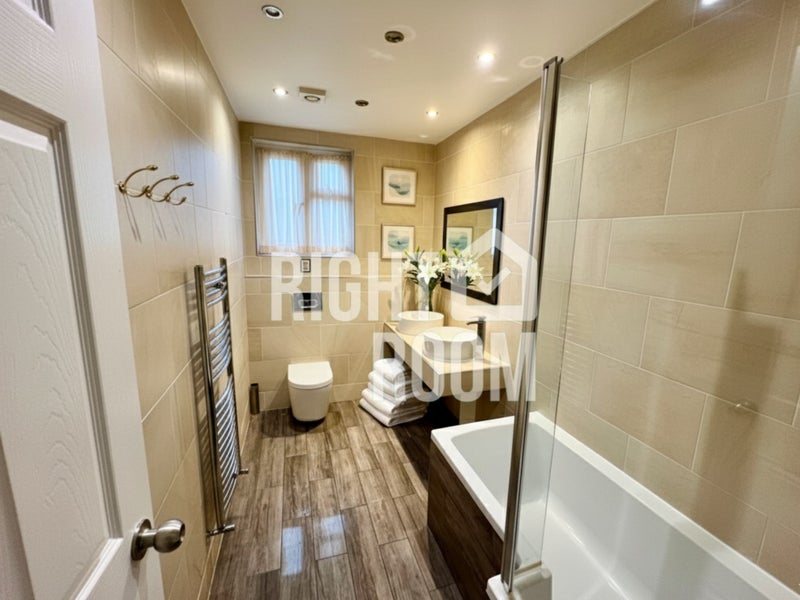 2 Bright Double Rooms in Walthamstow 