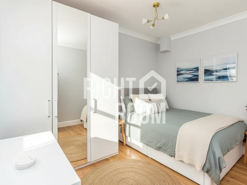 Double room near Canons park