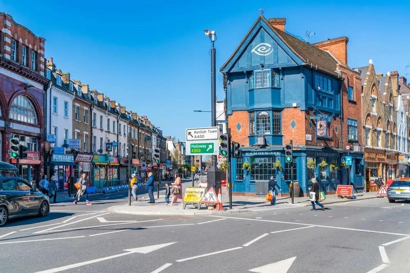 5 Doubles  rooms near Grafton Rd, London