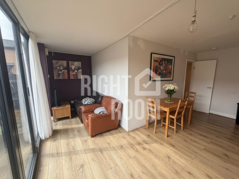 Double room close to  Elephant & Castle 