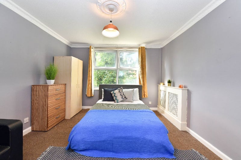 Large Double Room – Hackney Central