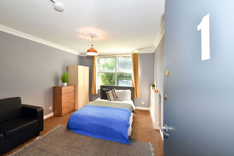 Large Double Room – Hackney Central