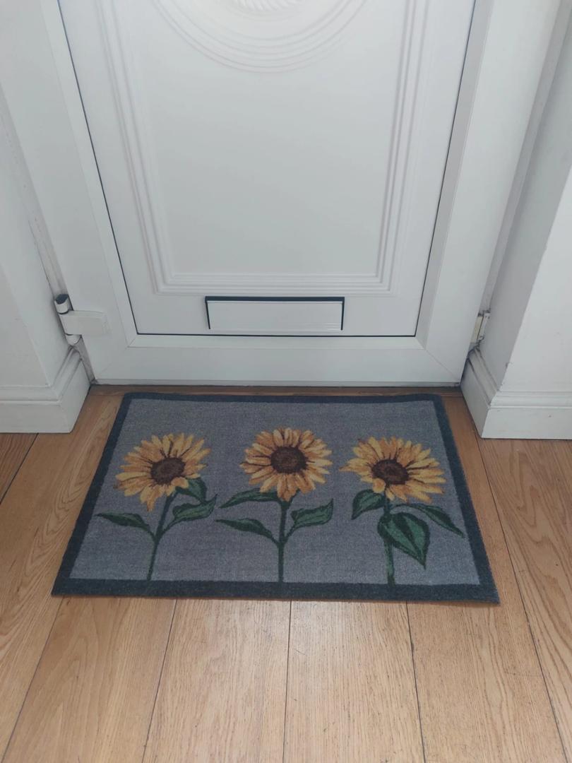 Large double room in East Acton 