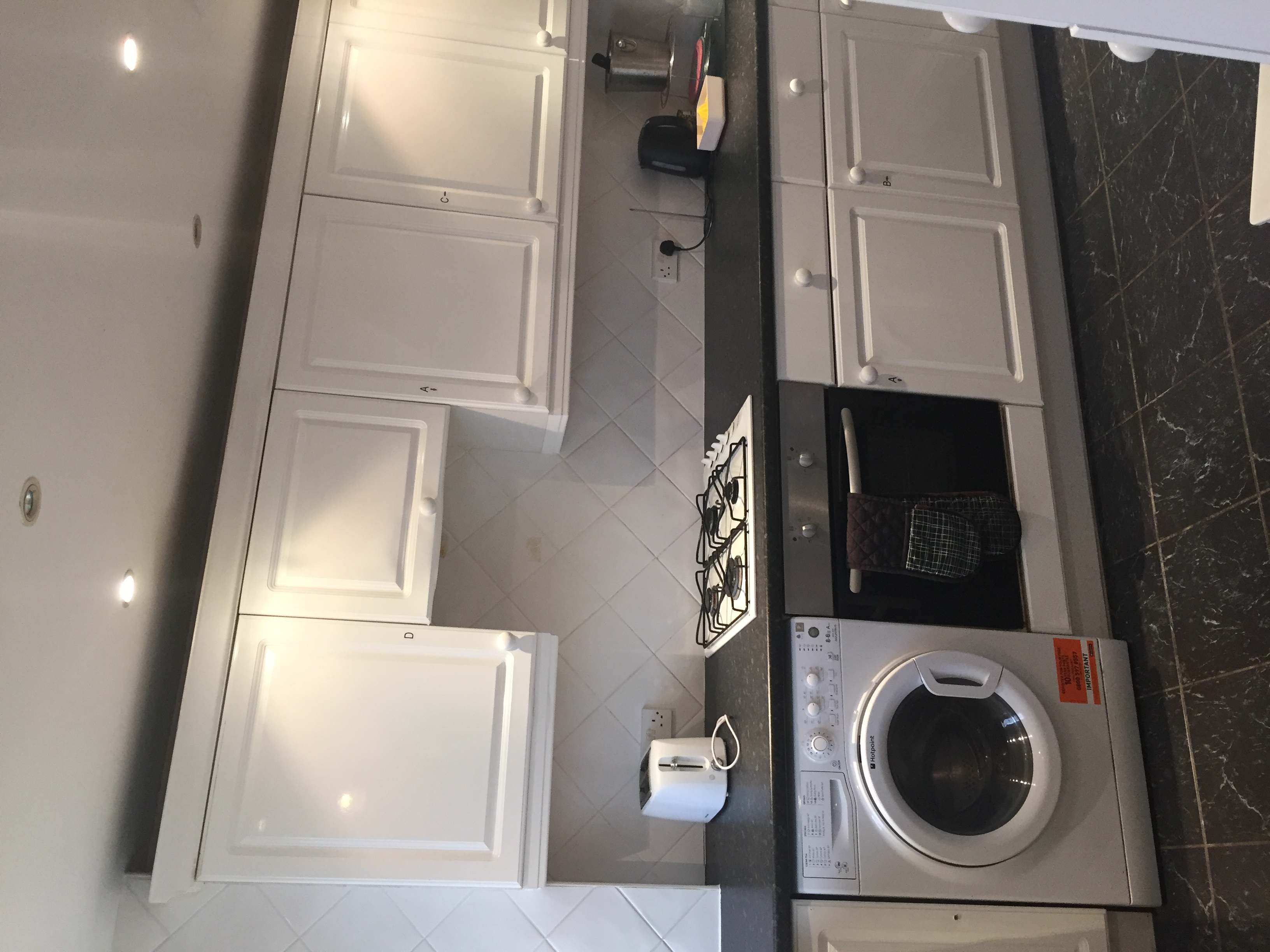 GIANT SIZE BEDROOM AT SURREY QUAYS