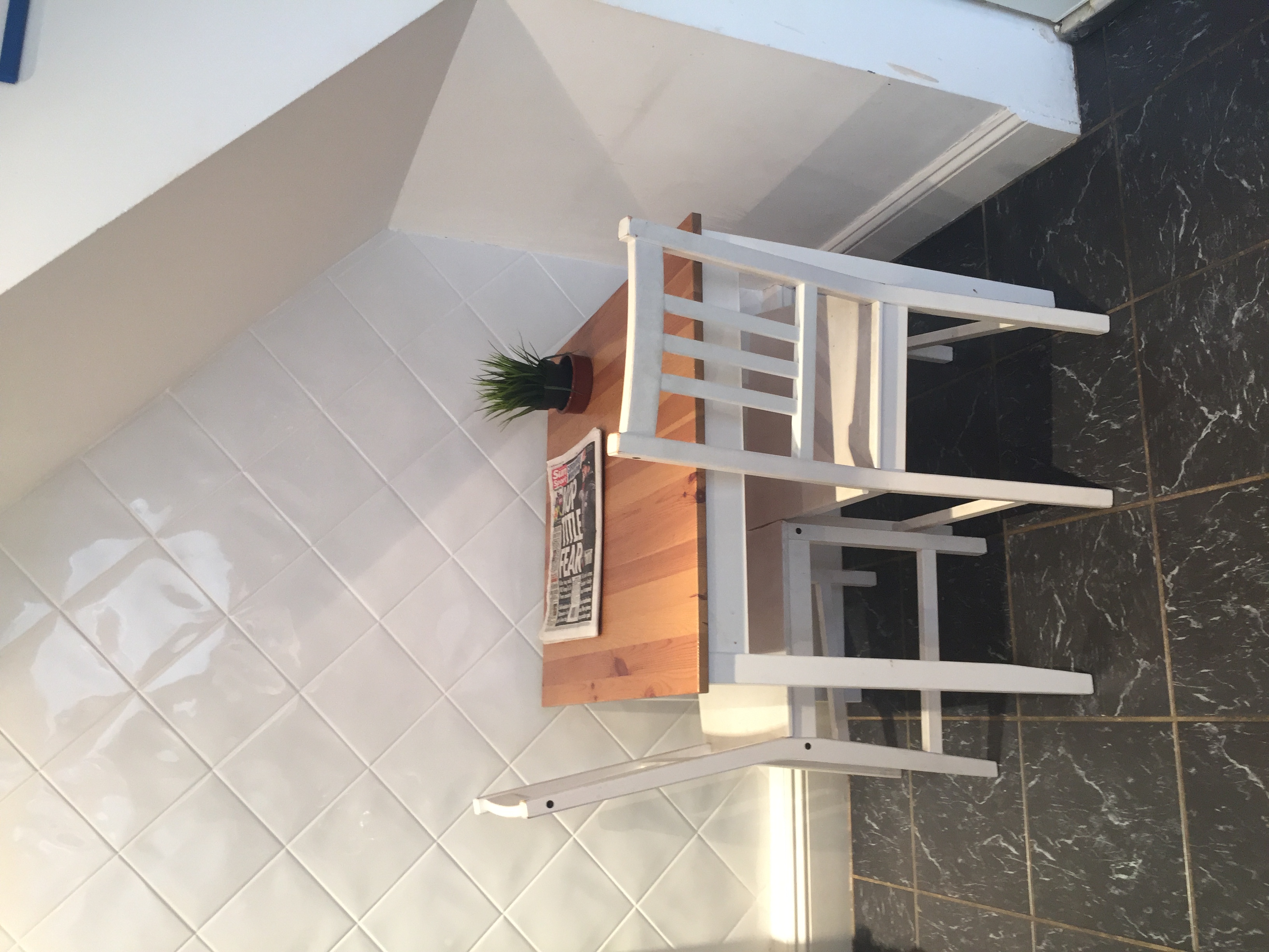 GIANT SIZE BEDROOM AT SURREY QUAYS