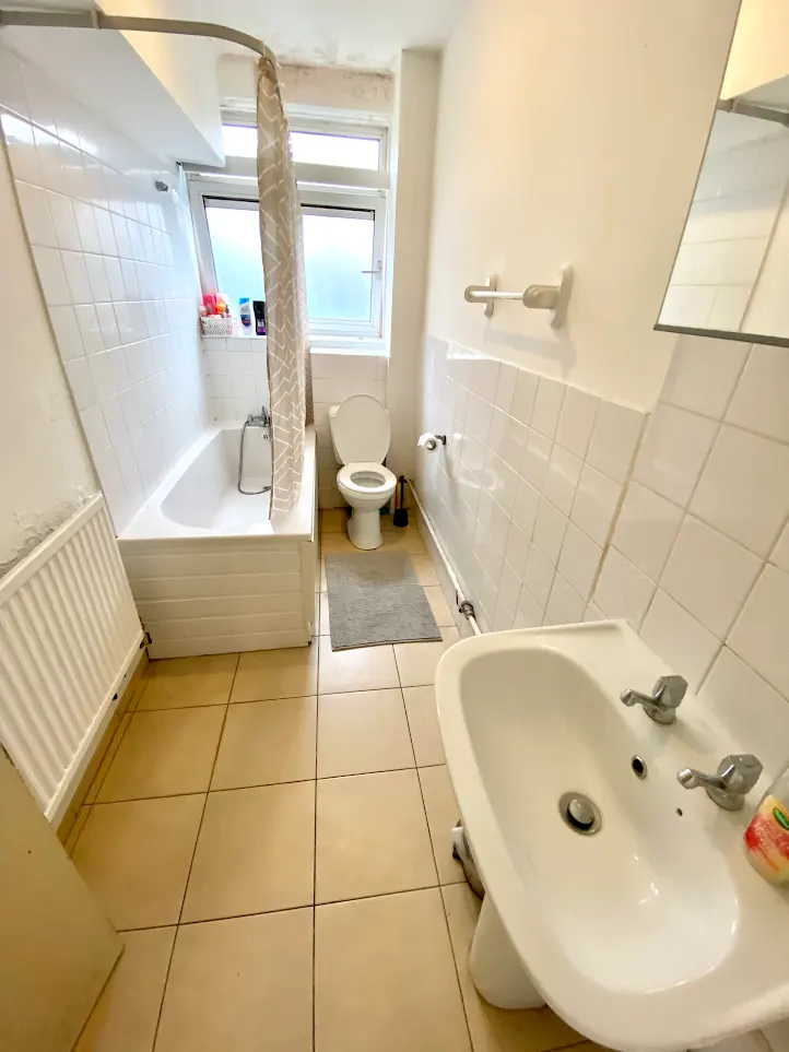 Double room in Chalk Farm