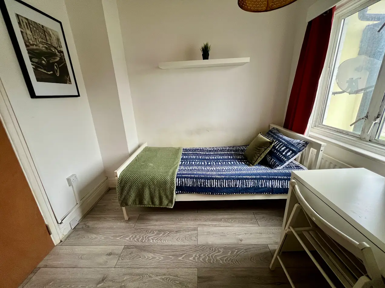 Double room in North Acton 