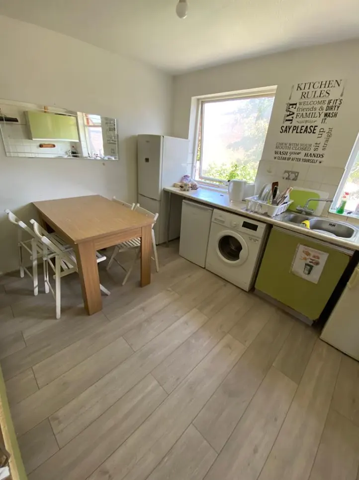 Double room in Acton Town / South Ealing