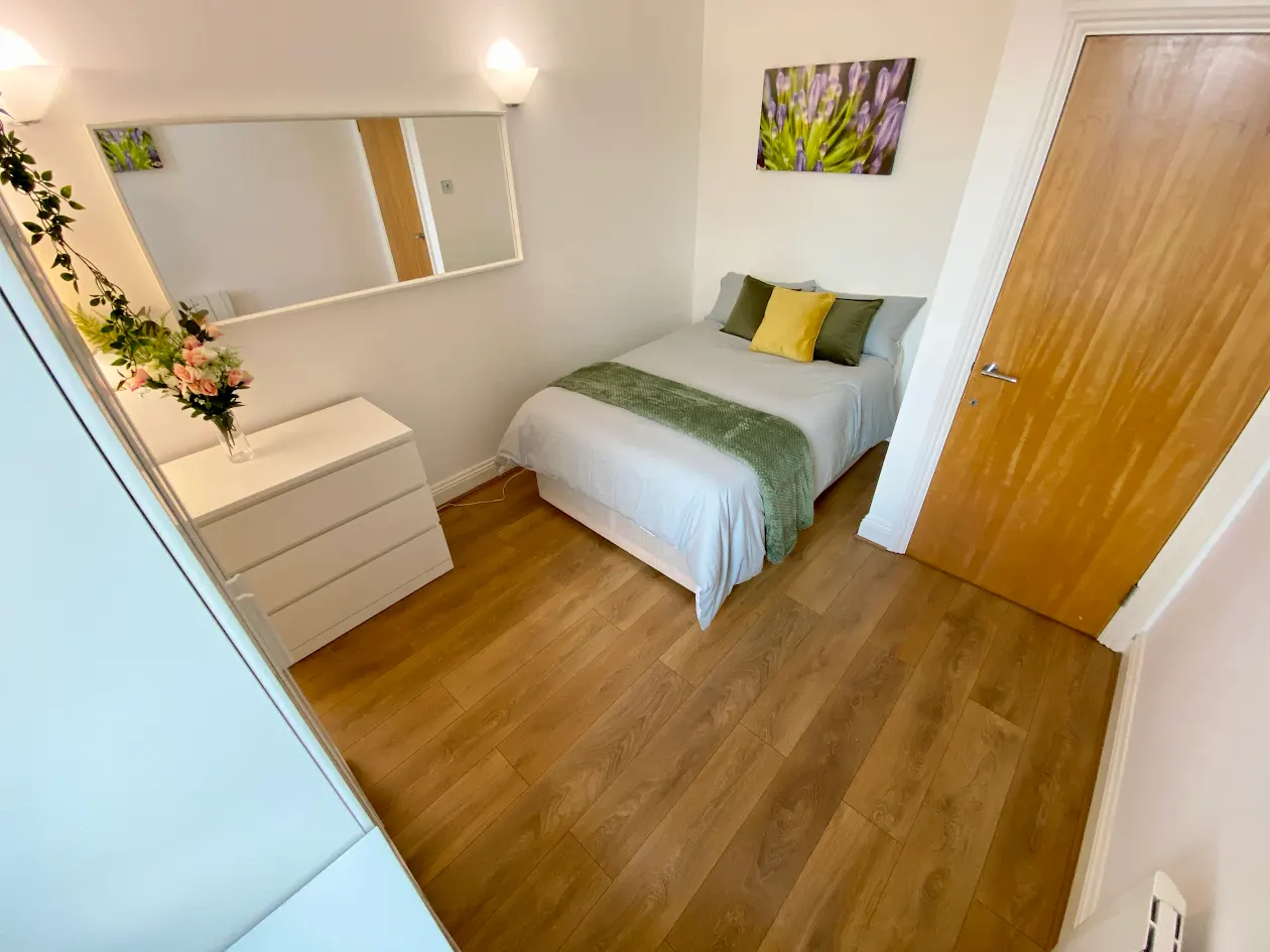 Double room in Crossharbour