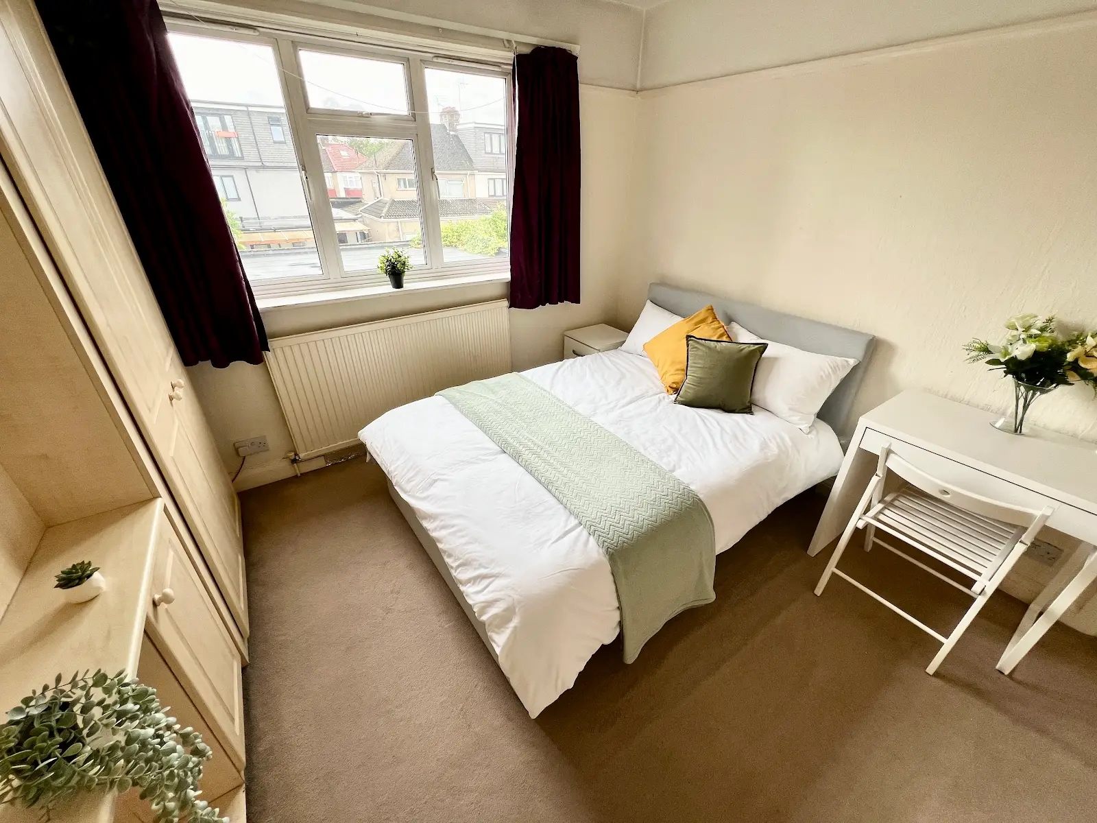 Double room near Preston Road / South Kenton