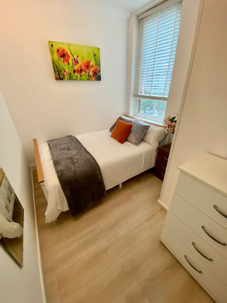 Double room in Crossharbour