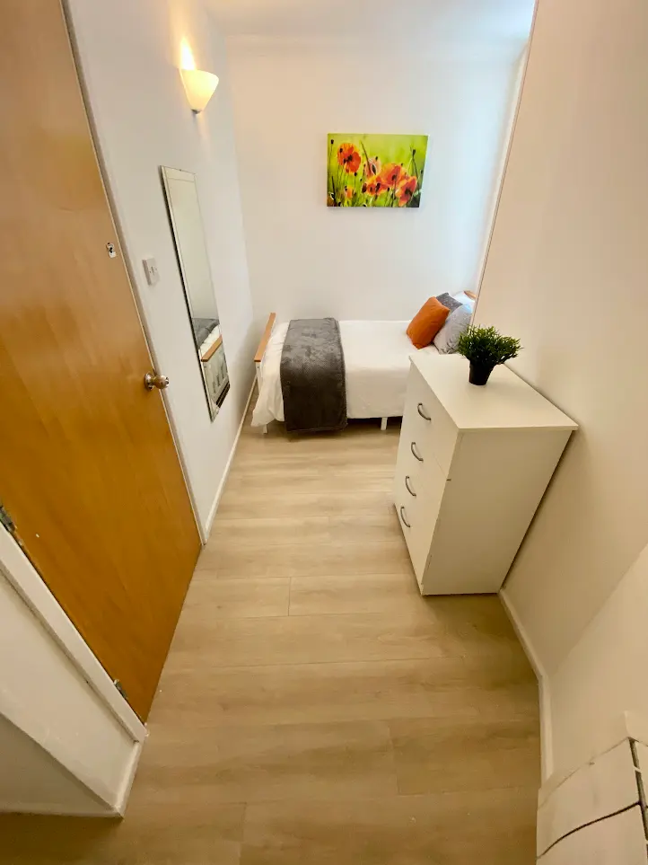 Double room in Crossharbour