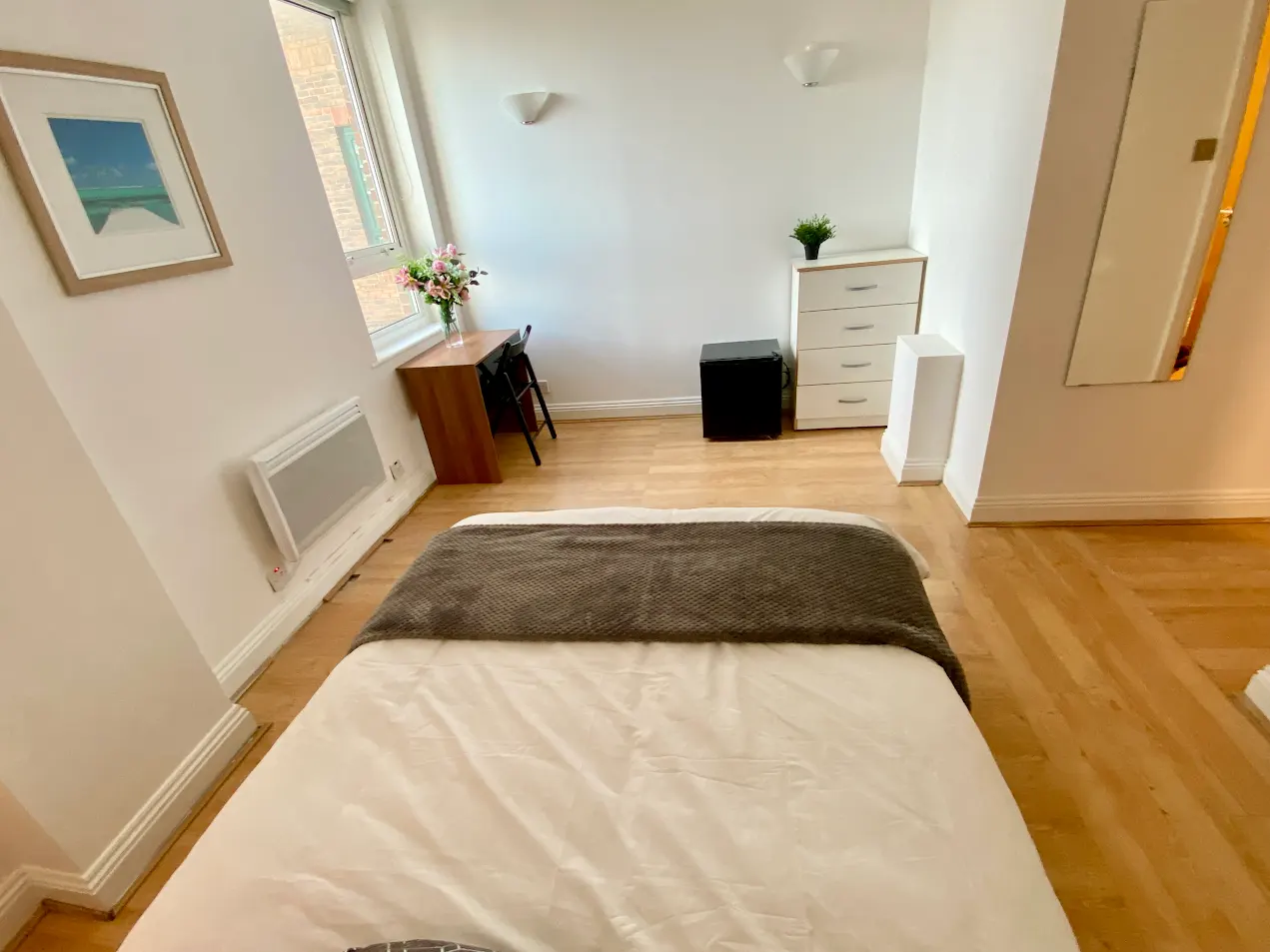Double room in Crossharbour