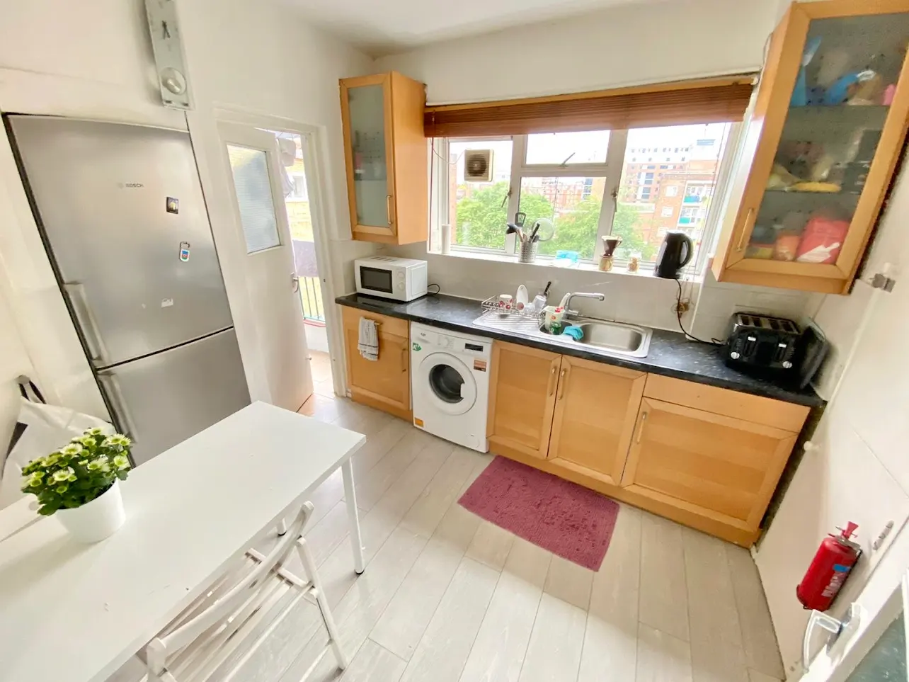 Double room in Victoria / Pimlico