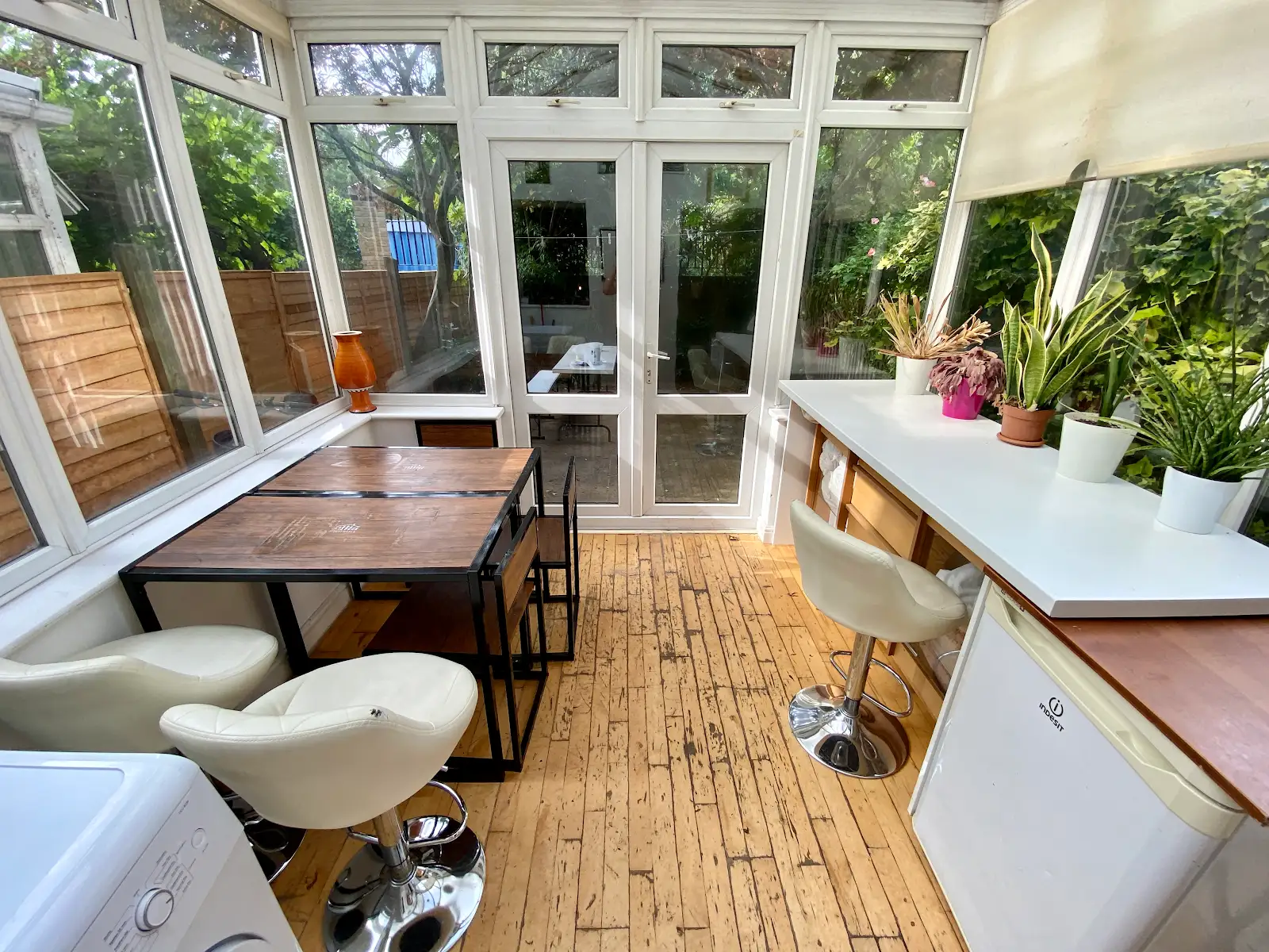 Double room near Westferry