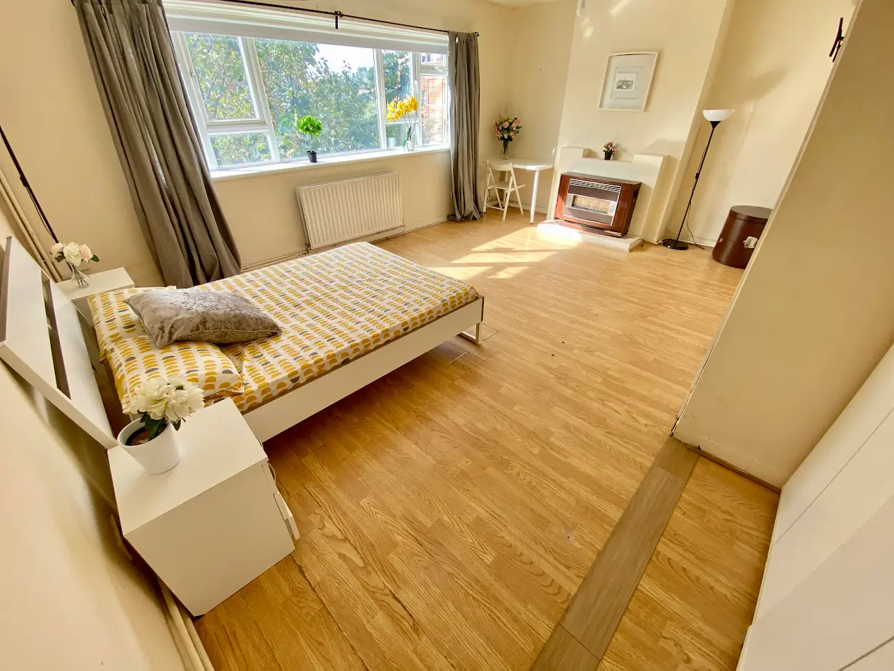 Double room in Kilburn / Cricklewood