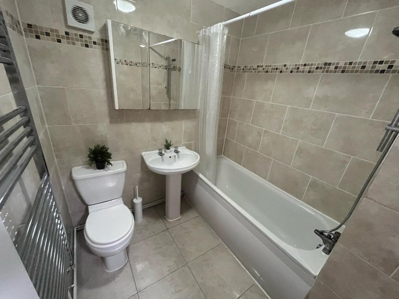  New Single Room in Poplar🥑