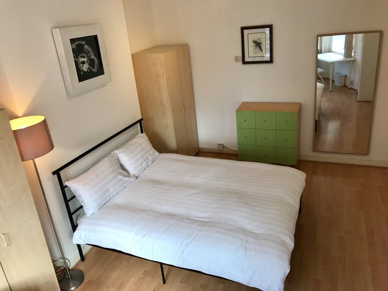 Spacious Room Next to the River