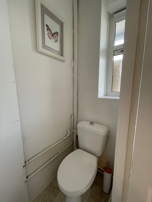 Spacious Room Next to the River