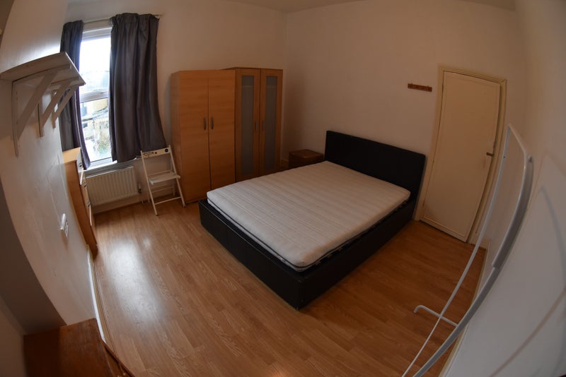 Double room near Tooting Bec