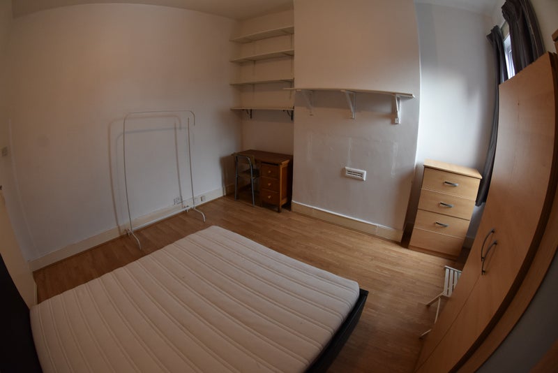 Double room near Tooting Bec