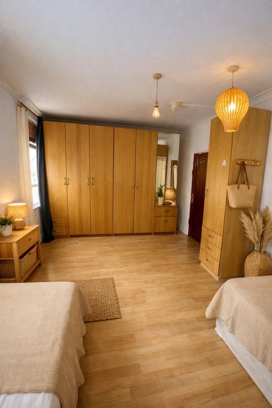 Double rooms in Willesden