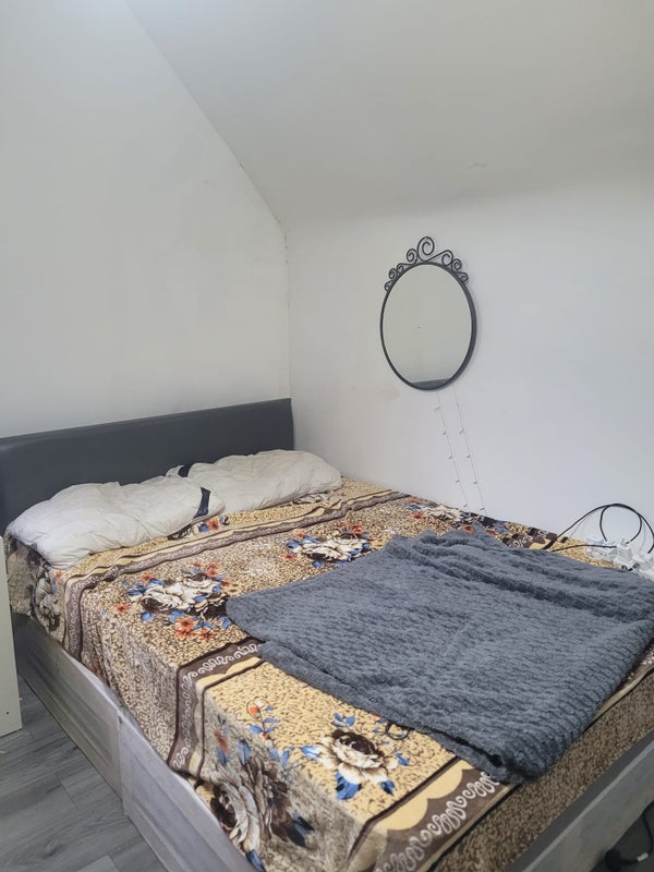  Studio On High Street.