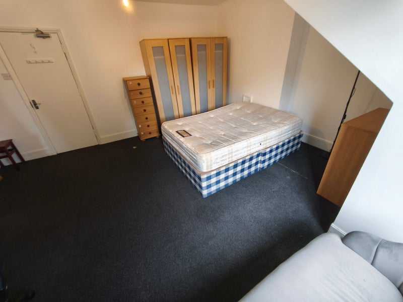 3 Double Rooms in Finsbury Park