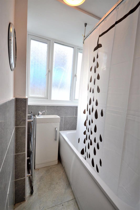 Lovely Double Rooms In Turnpike Lane!