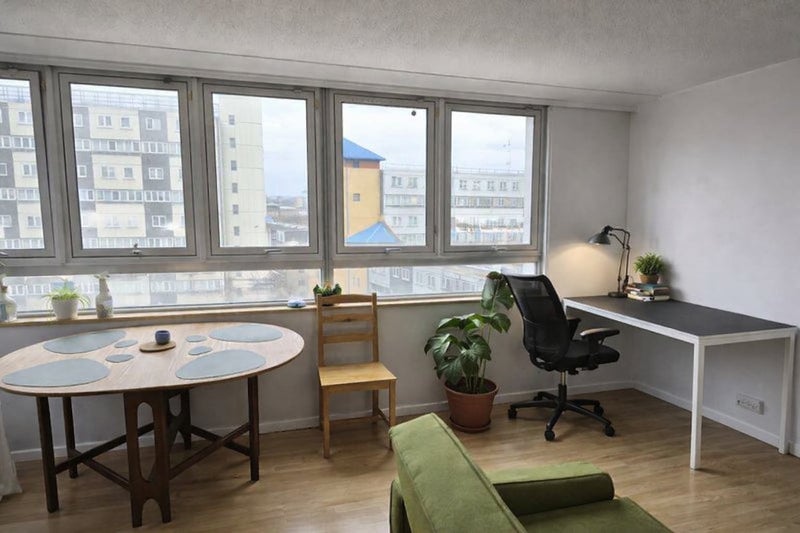 3 Double rooms (1 ensuite) available soon!