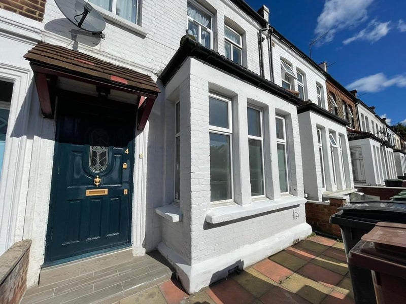 Huge Double Room In Turnpike Lane!