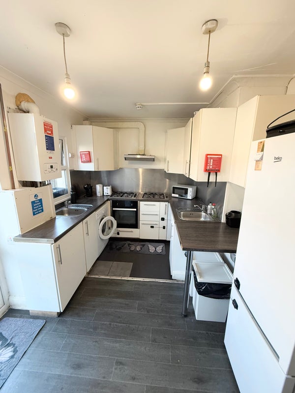 Double in WILLESDEN GREEN area⭐️