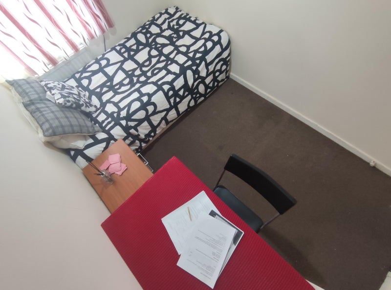 Single Room in Tottenham Hale - Parking