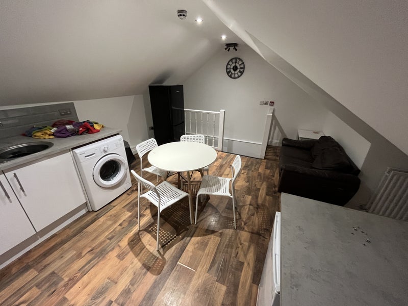 Furnished Room in Clapham