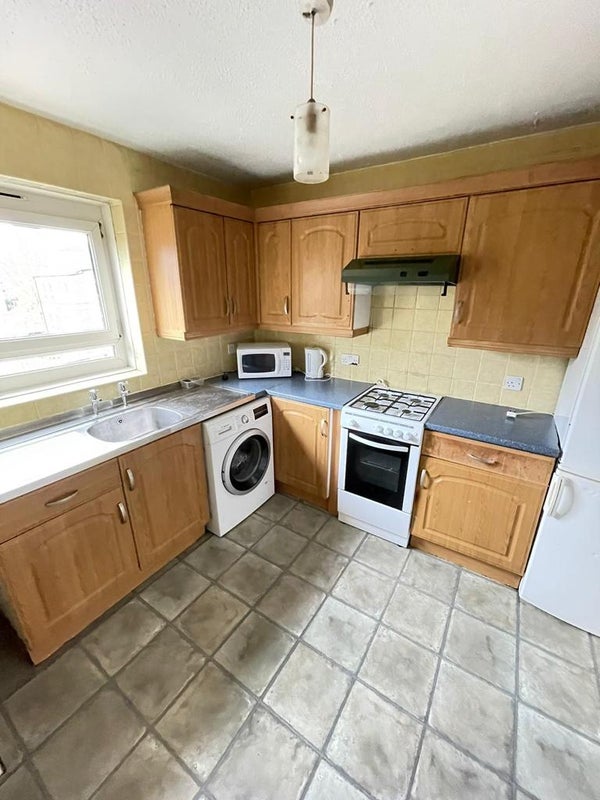 Double room close to Alameda Place