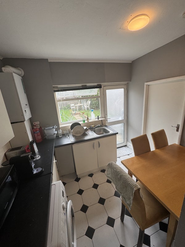 Double room near Tooting Broad