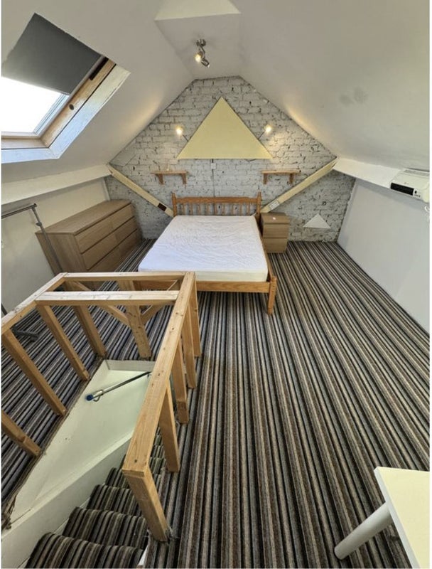 Double room near Tooting Broad